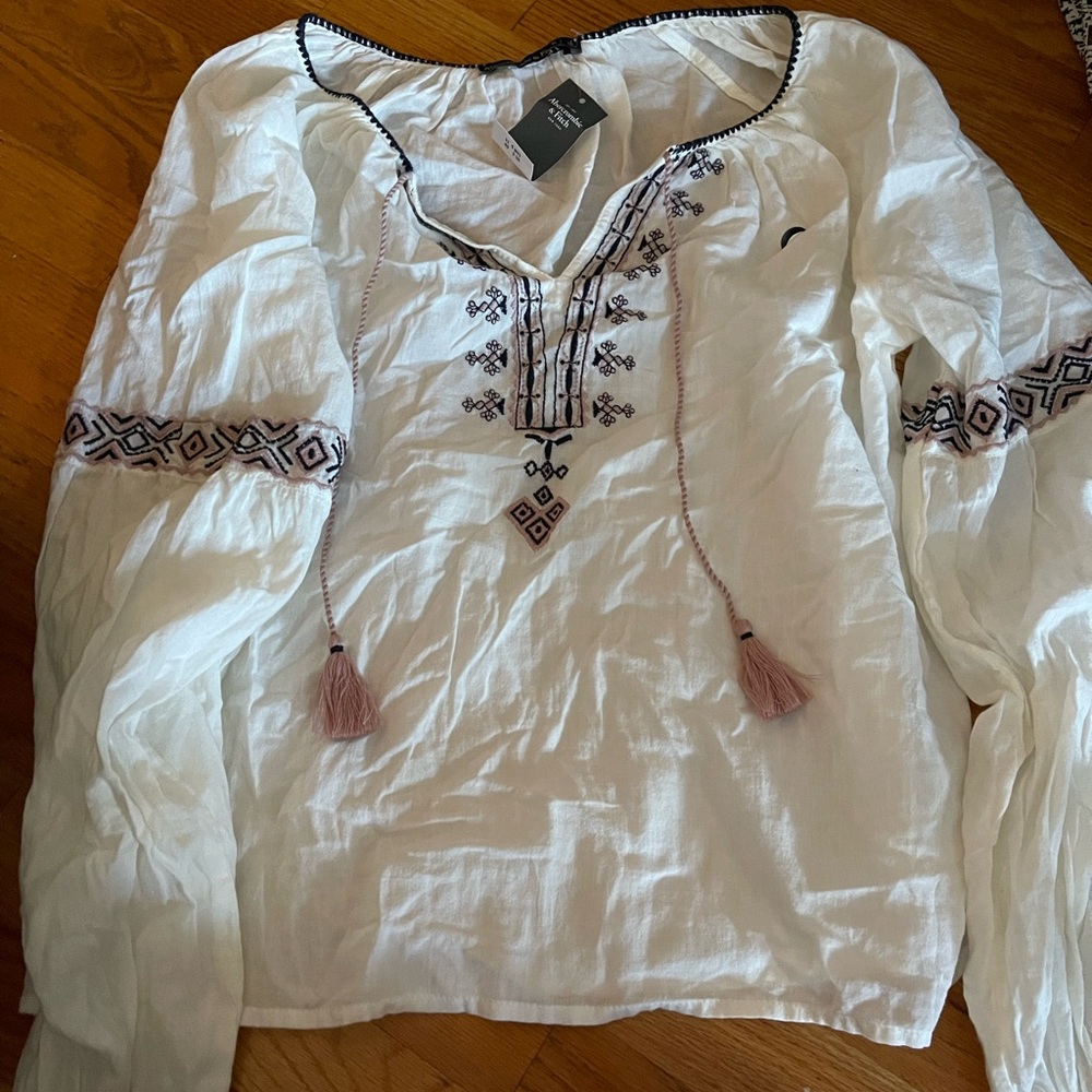 Abercrombie top